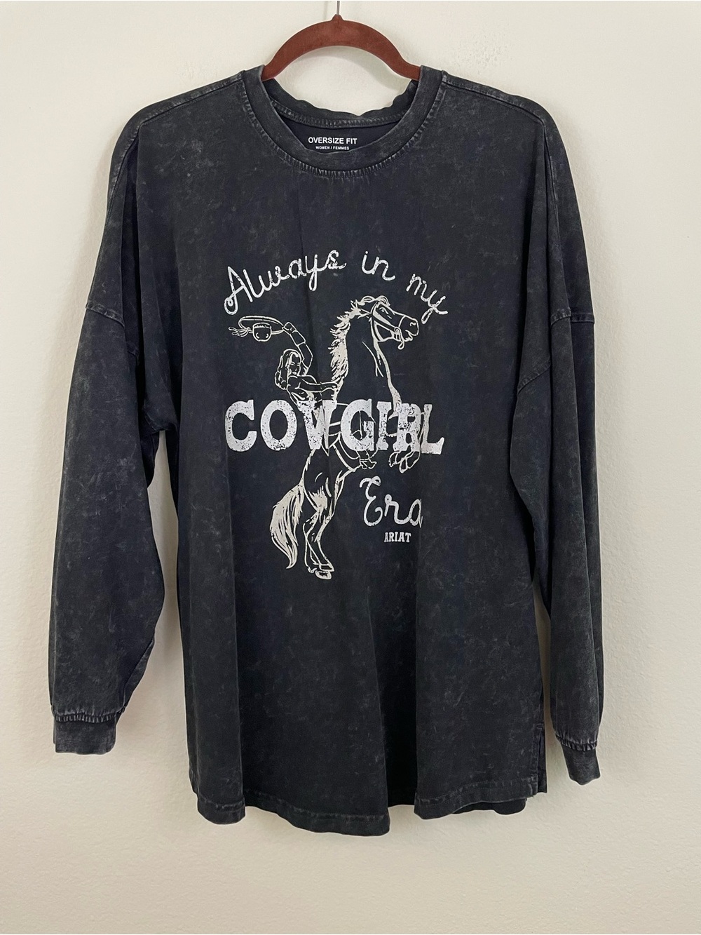 Ariat Black Mineral Washed Cowgirl Era Long Sleeve Oversized Tee Shirt Size M - Picture 3 of 10